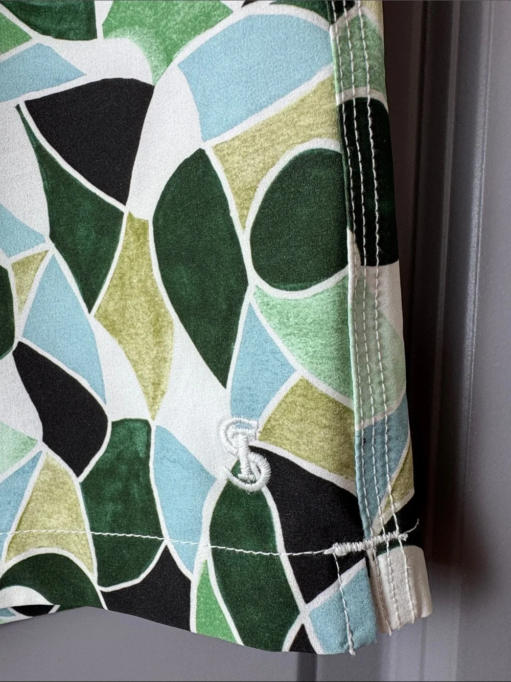 Todd Snyder Montauk 5” Swim Trunks Green Geometric Print Size Large